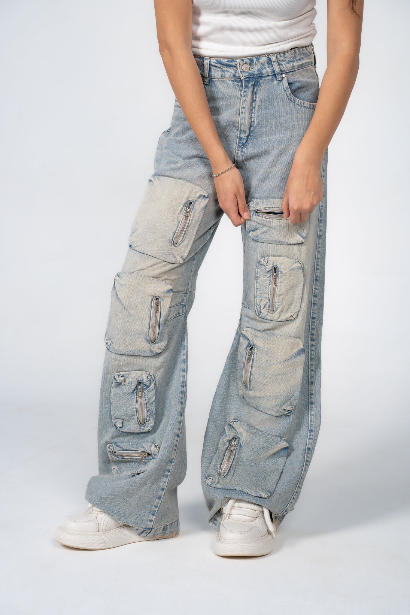 Cargo denim pants