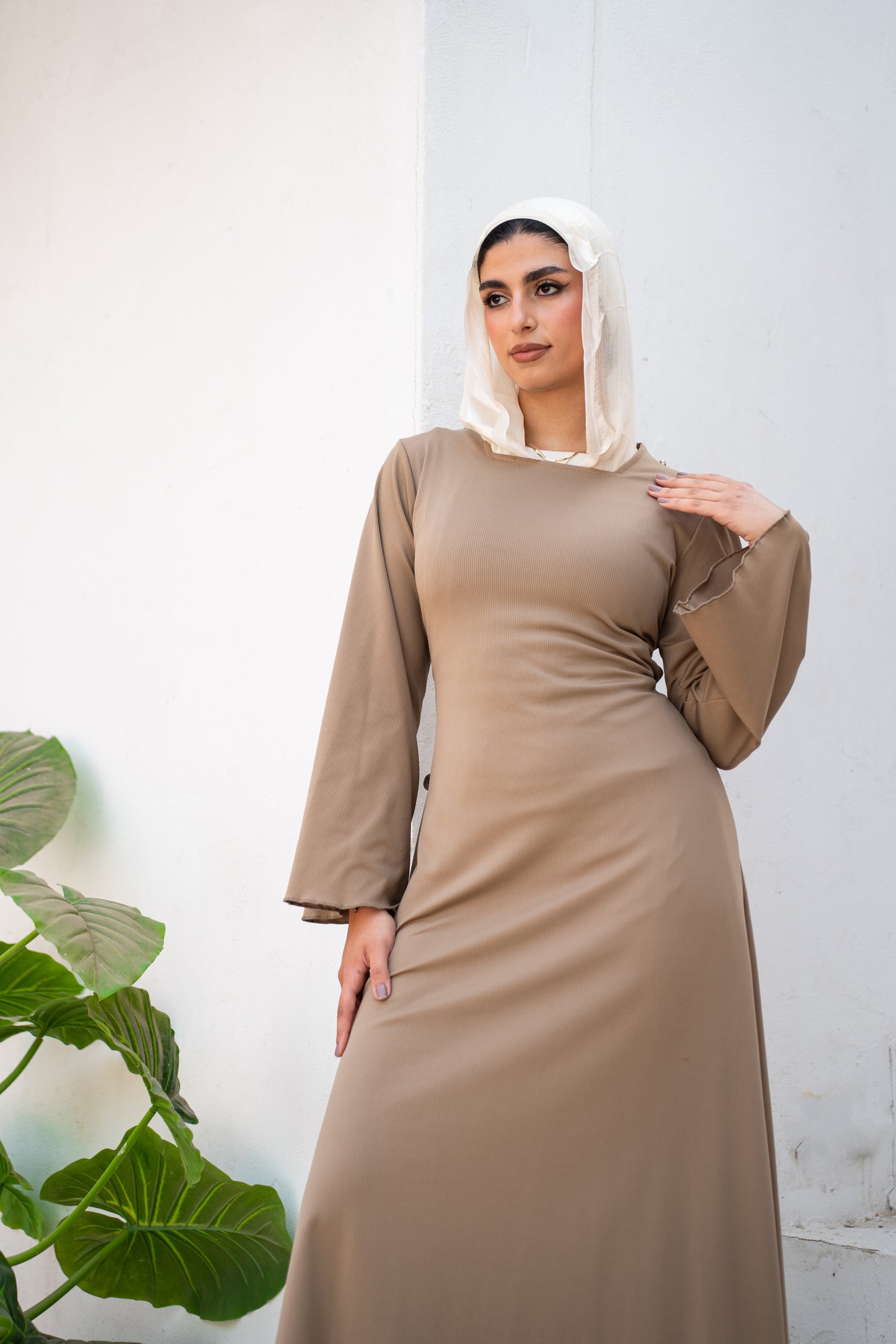 Basic dress with strap